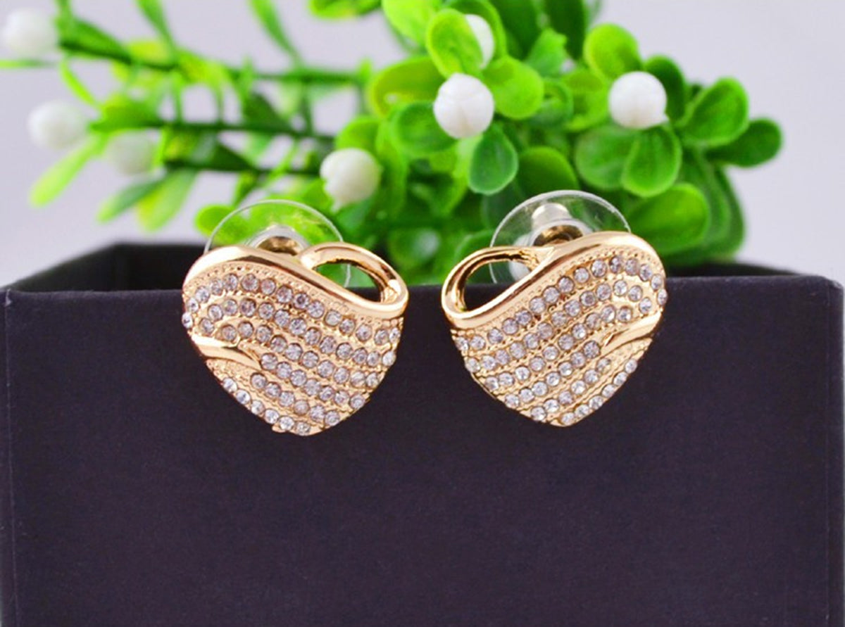 18K Yellow Gold Coated Jewellery Set Pendant Necklace and Earrings with Heart Paved in Sparkling White CZ Stones