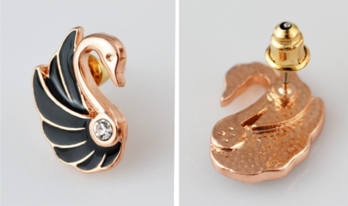 18K Rose Gold Coated Jewellery Set Pendant Necklace and Earrings with Black Wings Swan Adorned with Diamond Clear Crystal Bird